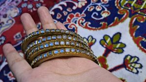 Pretty Bangles That Goes With Many Dresses😍
