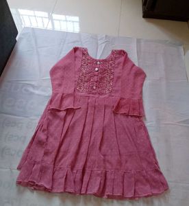 Short Kurti (Women)
