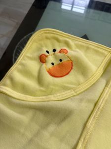 Giraffe Hooded Baby Towel