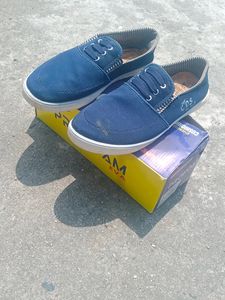 CDS shoes