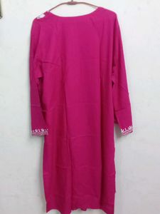 Elegant Pink Embroidered Kurta