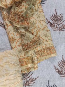 Salwar Suit