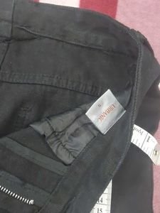 Black Jeans