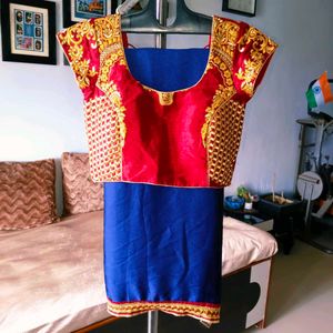 🛍️Shaded Blue Saree with Embellished Blouse⭐⭐⭐⭐⭐