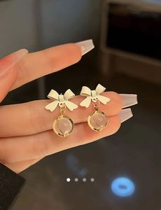 Savana Bow Earrings