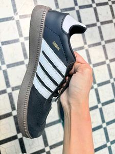 Adidas Samba replica version black n white