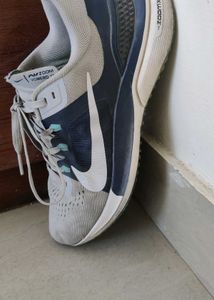 Used Nike Shoes