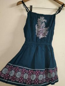 Sleeveless Blue Embroidered Short TOP/kurti