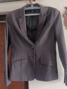 Elegant Grey Women's Blazer