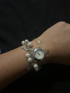 Pearl Chain Watch