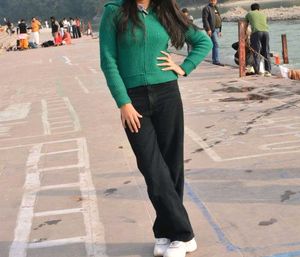 Green Knit Zip-Up Cardigan