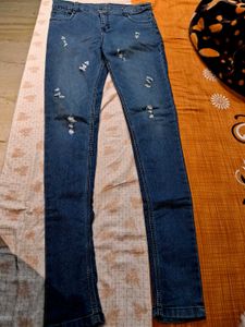 Brand New Jeans (FREEBIES INCLUDED) Booked