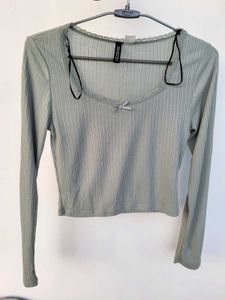 H&amp;M Sage Green Lace Detail Crop Top/Size-S