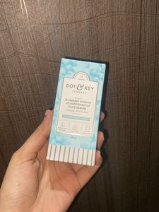 Dot And Key New Barrier Repair Serum