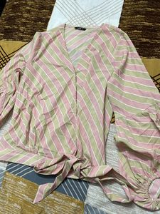 Ajio Cute Top With Tie Up