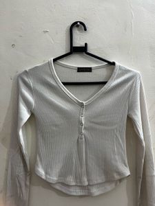 A White Casual Topp