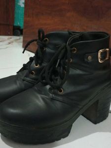 Stylish Boots For Girls