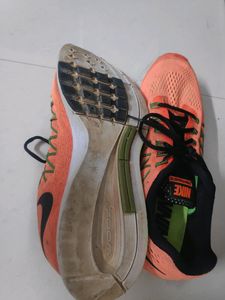 Nike Zoom Pegasus OG Shoes-Tread Flaw