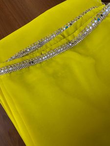 Yellow saree mirror border ✨