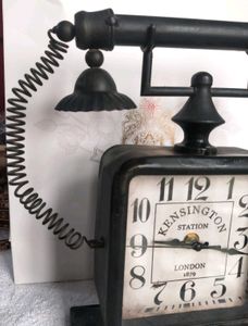 Retro Telephone Clock