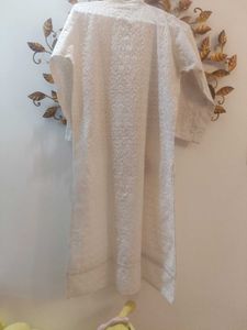 White Embroidered Kurta Set of 4 combo