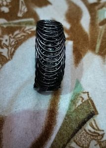 Black Metal Wire Bracelet