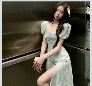 Floral Puff Sleeve Midi Dress