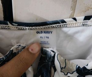 Floral Print Tie Shoulder Crop Top