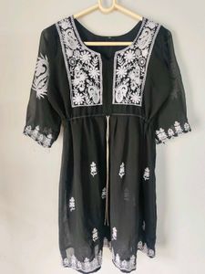 Black Embroidered Kurta