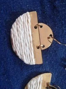 Max - Elegant Half-Moon Earrings