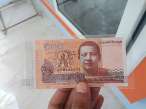5 Different Countries Currency Notes