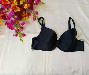 🇳🇿💫🔥 Elegant Black Push-up Bra