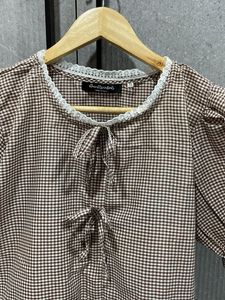 Cute Brown Top