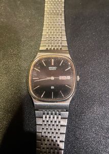 Vintage Seiko SQ Quartz 7123-5100