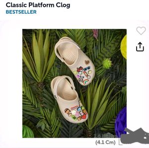 Crocs Classic Platform Clog