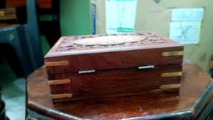 New Designer Wooden Jwellery Box