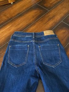 Zara Jeans