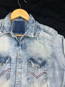 Men’s Shirt L SIZE