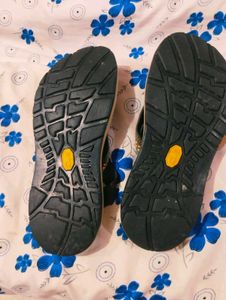 Flats Sandals