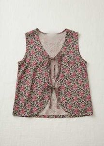 Floral Print Sleeveless Top