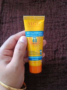 VLCC 3D YouthBoost Sunscreen