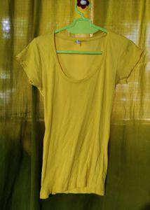 Fitted Yellow Tops
