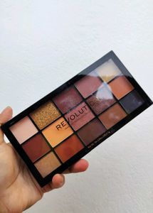 Makeup Revolution Nude Eyeshadow Palette