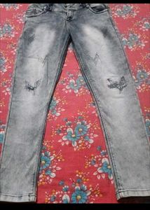 Stylish High-Waisted Denim Jeans