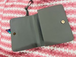 Gray Handbag with Scarf