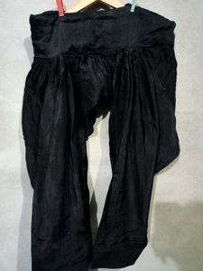 Embroidered Kurta Set