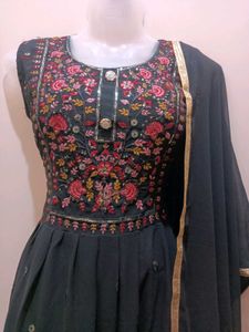 Kurti Pajama Duppata Set