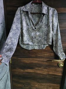🐆✨️SEXY SATIN LEOPARD PRINT SHIRT ✨️🐆(Crop)