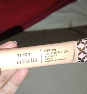 Serum Foundation Dewy Finish SPF30