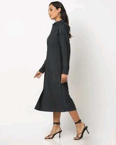 Elegant Black Button-Down Shirt Midi Dress